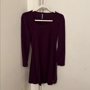 Elegant Purple Long-Sleeve Dress